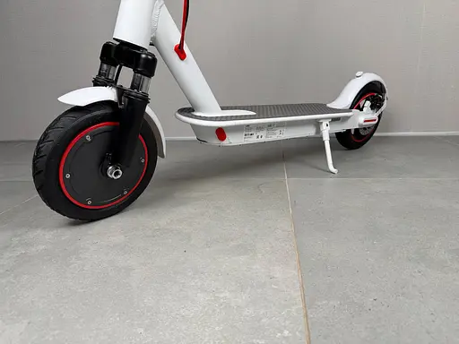 Електросамокат 8,5 дюйма UMI U8 PRO (600W, 13Ah) Білий +Амортизатор +Арр - фото 6