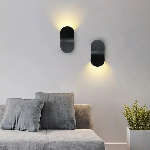 Чорний стіновий світильник-бра SANDIY Line F WB 7/1 BK - фото 1