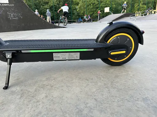 Электросамокат KUGOO G30 PRO Max 600W 18Ah Black| раскладной с усиленным передним амортизатором (модель 2025) - фото 11