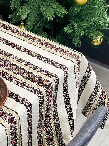 Лляна різдвяна скатертина з українським орнаментом Святогір червоний 240х150 см - фото 10