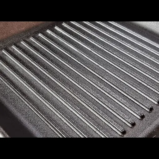 Сковорода Maysternya чугунная 28x28 см квадратная гриль с металлической ручкой (280-280-40MRgrill) - фото 4