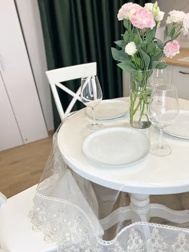 Силиконовая скатерть с бело-кофейным кружевом Петек 15см 390х160 см - фото 3