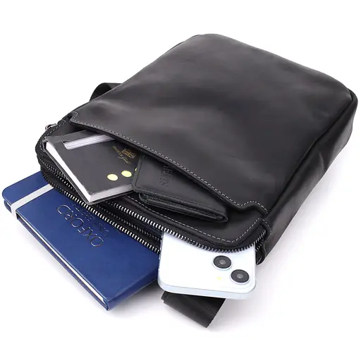 Практична чоловіча сумка через плече із вінтажної натуральної шкіри SHVIGEL 20х26х4,5 см sum0027437 - фото 8