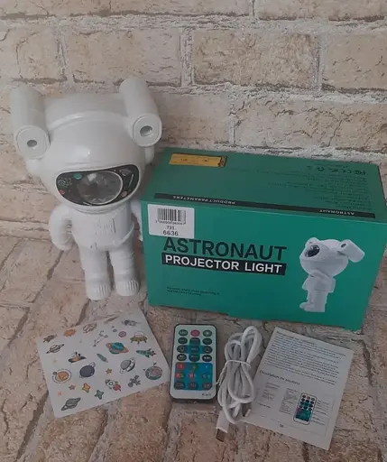 Ночник проектор звездного неба Астронавт X6636 с динамиком Bluetooth и пультом Таймер 5Вт Белый - фото 8