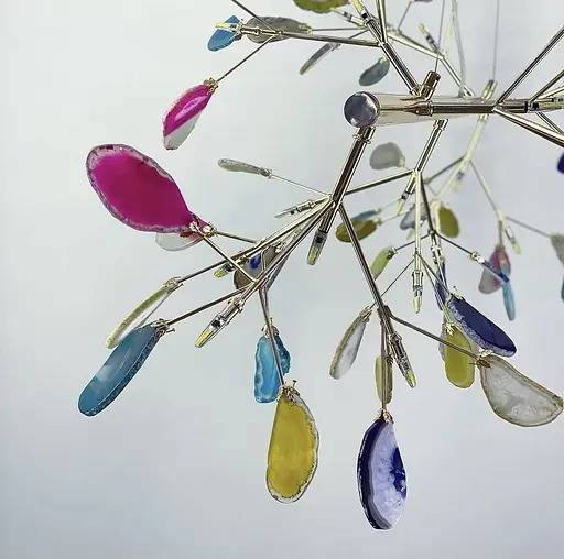 Лінійна люстра з ріжками у вигляді гілочок з кольоровими пелюстками | Арт. H 9802 (Пряма) | Line F - фото 5