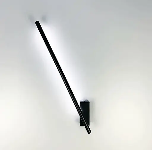 Лінійне бра із поворотним механізмом у чорному корпусі 100 см Line F Арт. WJ97/1000 BK - фото 5