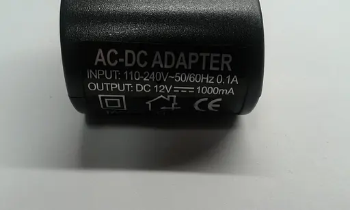 Перехідник з автомобільним на мережеве заряджання 220/12 вольтів - фото 8