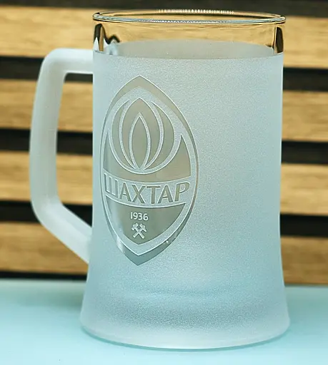 Пивний келих 660 мл ФК Шахтар Донецьк з гравіюванням подарунок для фаната ФК  футбольний кухоль - фото 3