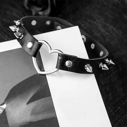 БДСМ чокер с сердцем и шипами Черный - фото 4