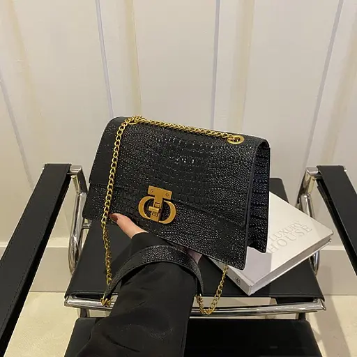 Сумочка на цепочке каркасная через плечо Lilly P4-6536A