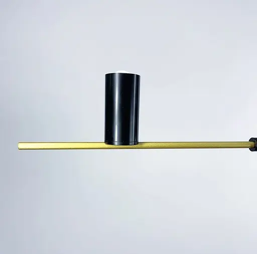 Удлиненный светильник в корпусе золотого цвета с 3-мя черными спотами | Ст. Y 8857B-3 | Line F - фото 2