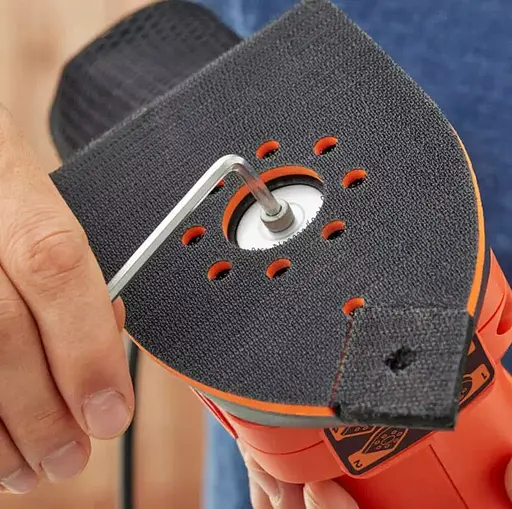 Вибрационная шлифмашина Black&Decker BEW200 - фото 4