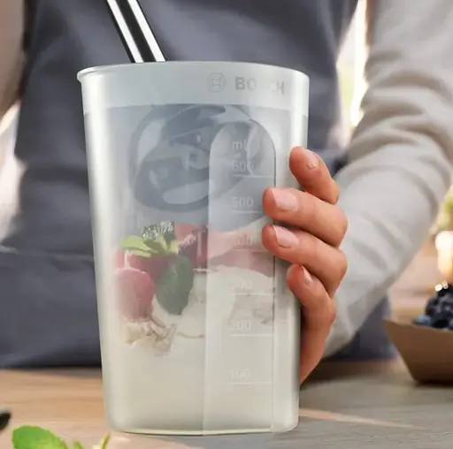 Стакан пластиковий на блендер Bosch універсальний 600 мл із мірною шкалою - фото 2