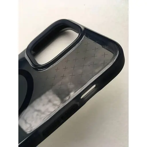 Оригинальный противоударный силиконовый чехол Tech21 Evo Check MagSafe для iPhone 14 Pro (6.1") Black T21-9837 - фото 6