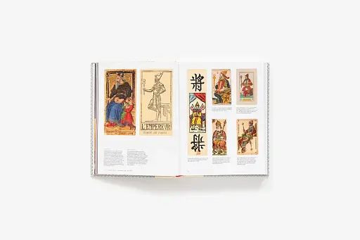 Tarot and Divination Cards: A Visua - фото 9