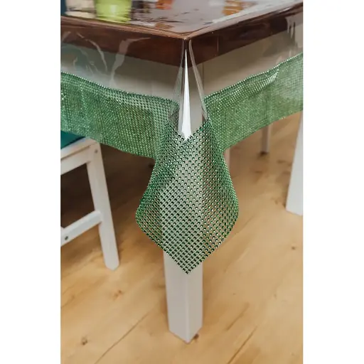 Скатертина силіконова із зеленою стразовою стрічкою 340х120 см