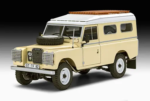 Сборная модель-копия Revell Автомобиль Land Rover Series III LWB 1:24 (RVL-67056) - фото 3