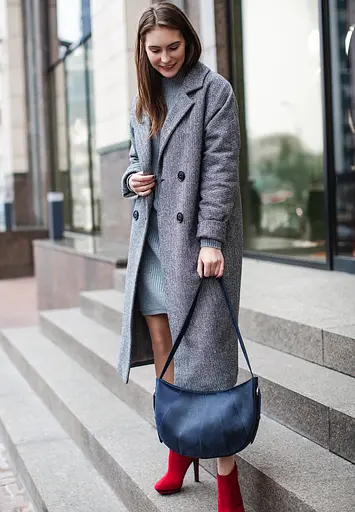 Шкіряна жіноча сумка Круасан синя - фото 8