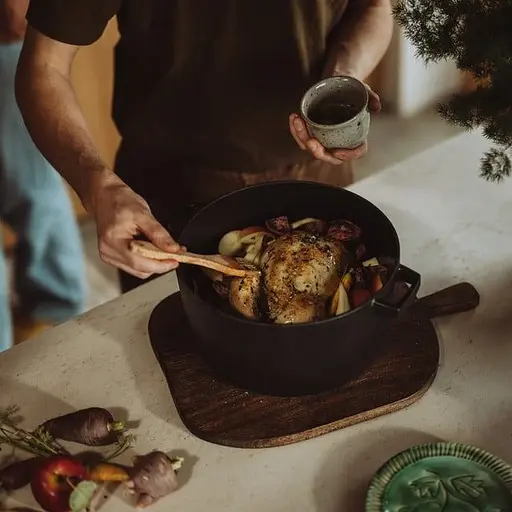 Кастрюля чугунная Fiskars Folken 6 л (1075697) - фото 8