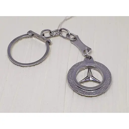 Серебряный брелок Гаразд Мерседес. 5688581 - фото 2