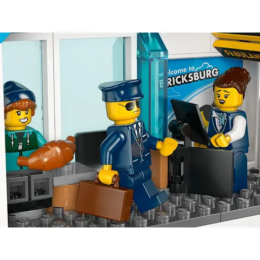 Конструктор LEGO City Аеропорт із літаком 887 деталей (60502)  - фото 7