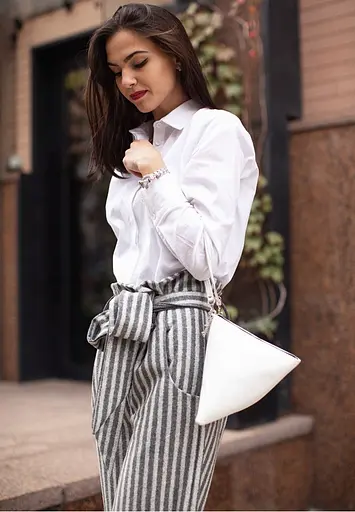 Шкіряна жіноча сумка-косметичка Піраміда біла - фото 6