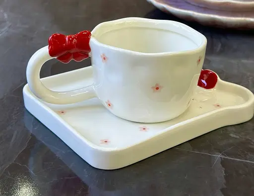 Чашка с блюдцем Olens Красные банты керамическая 220 мл 8030-438 Белый - фото 3