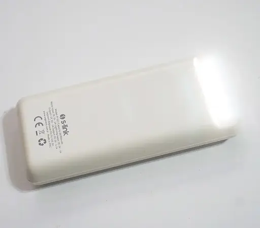 Универсальная зарядная батарея S-link IP-G21 20000Mah Power Bank c фонариком (Белый) - фото 7