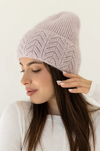 Женская вязаная шапка Ангора Ажур с флисовой подкладкой 60% ангора Пудрово-лиловый - фото 2