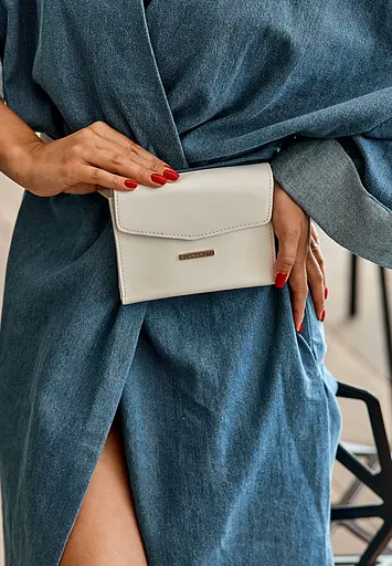 Жіноча шкіряна сумка поясна / кроссбоді Mini біла - фото 7