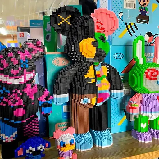 Конструктор Limo Toy Magic Blocks Dissected Companion на 4955 деталей, ведмедик Bearbrick 50 см - фото 2