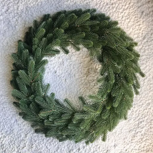 Венок хвойный рождественский Hvoya Traditional литой зеленый 40 см - фото 3
