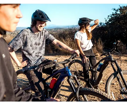 Портативна колонка JBL FLIP7-PUR Bluetooth 5.4 IP68 35 Вт Purple - фото 12