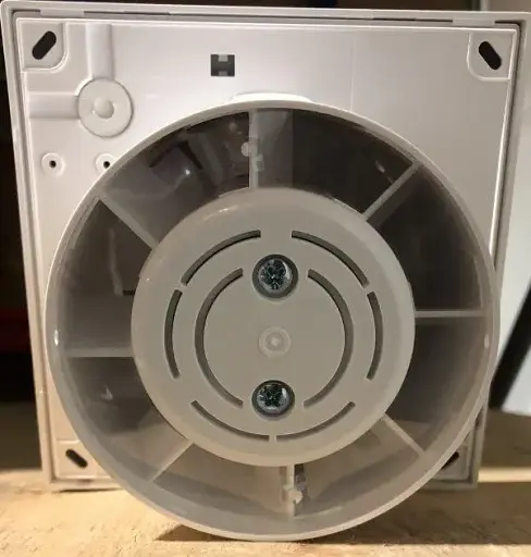 Вытяжной вентилятор Домовент 100 Тишина Л на подшипниках Белого цвета - фото 3