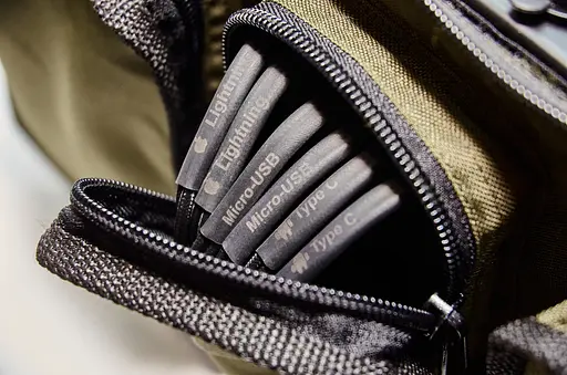 Багатоканальний блок Charger Bandera Power-180 для швидкого заряджання та автономного освітлення (180000 мА·год, 670 В) - фото 7