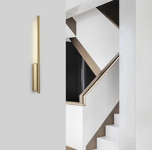 Латунне лінійне бра з прямокутною основою Line F Арт. C21AB - фото 1