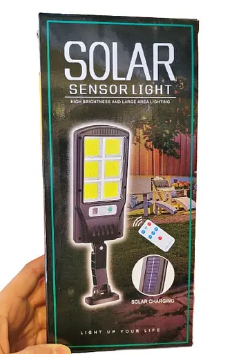 Вуличний світильник ліхтар акумуляторний Solar Sensor Light BK-240-SMD-B з пультом на сонячній батареї - фото 3