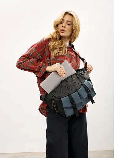 Женская сумка-бананка под ноутбук Sambag Urban Pro черно-синяя 46×26 см (51411215) - фото 3