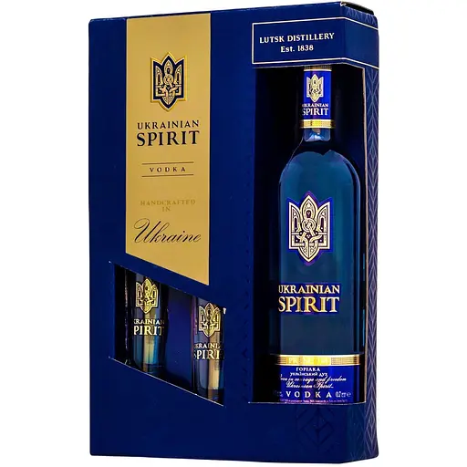 Водка Ukrainian Spirit Украинский дух 40% 0.7л подарочная коробка с рюмками