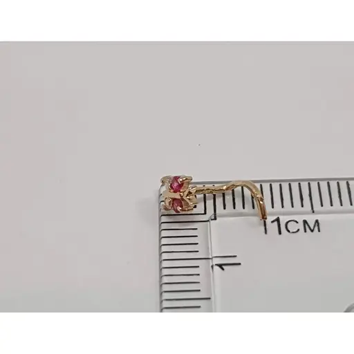 Золота сережка-пірсинг Dear в ніс Dear з фіанітами. 1041.1 Червоний/Білий - фото 2