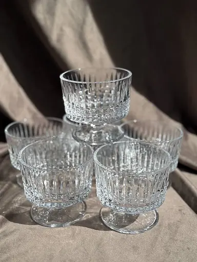 Набор стеклянных креманок Happywear Sorbet для мороженого закусок десертов на ножке 6 шт 265 мл Прозрачный - фото 1