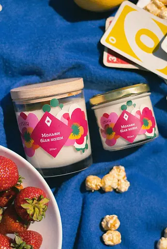 Свічка Мальви біля хати Соєвий віск Мініатюри 130 мл - фото 4