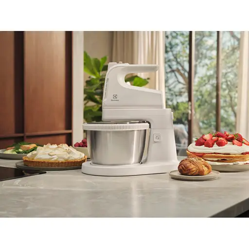 Миксер с чашей Electrolux ESM4W - фото 5