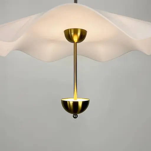 Латунный светильник с белым волнистым плафоном Ø 50 см Ст. SGA3-500-1 AB | Line F - фото 3