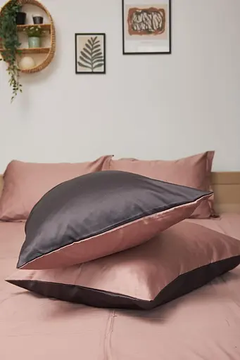 Комплект постільної білизни Moon&Star King Size 220x240 см наволочки 4х70х70 см Violet Satin Premium - фото 4