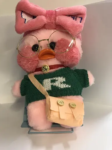 Мягкая Утка Lalafanfan Duck в одежде 30см в повязке розовая - фото 1