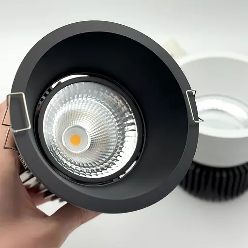 Точечный светильник Skarlat RSL74W005-5 30W BK 4000K - фото 2