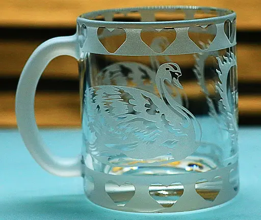 Парні чашки 320 мл Лебеді з гравіюванням кухоль для закоханих  Подарунок на весілля річницю для коханих - фото 2