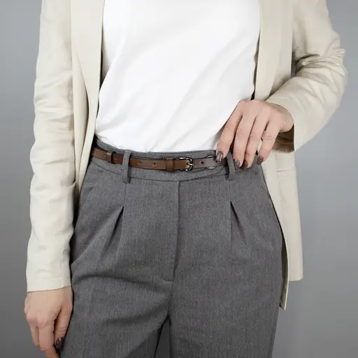 Ремень женский кожаный узкий с дырочками SF-1545 светло-коричневый (115 см) - фото 7