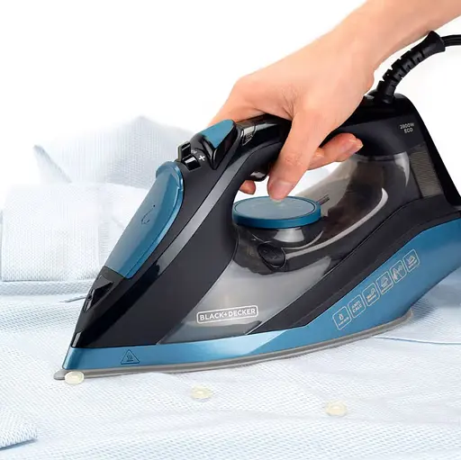 Утюг Black&Decker BXIR2801E - фото 4